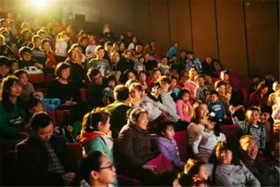 孩子不愛刷牙怎么辦 兒童劇 小甲龍牙齒大冒險(xiǎn) 來(lái)支招