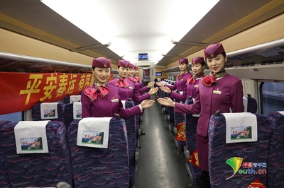 重慶“動妹”布置溫馨車廂，倒計時進入“春運時間”